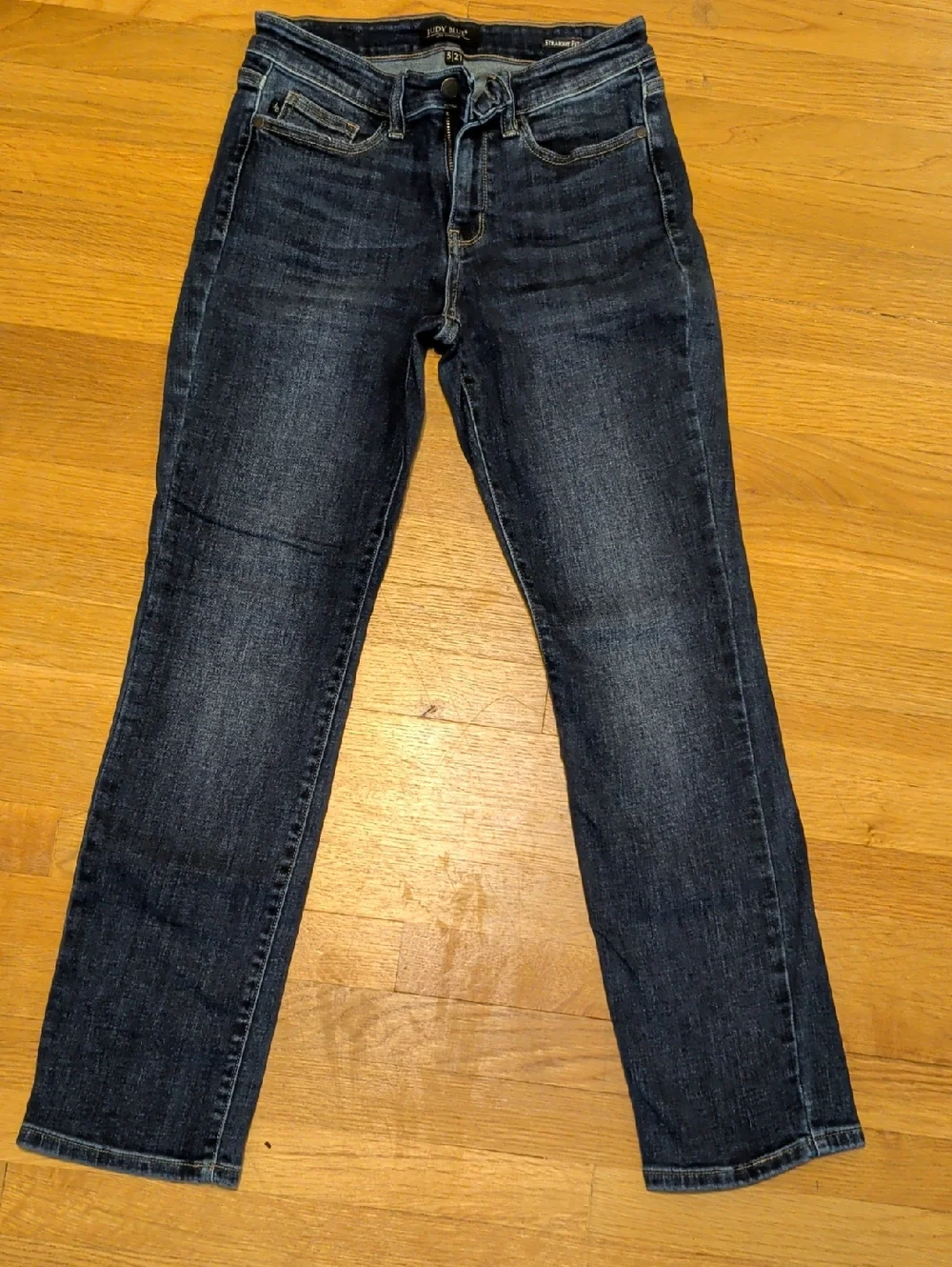 Judy Blue Dark Wash Straight Leg Jeans - Picture 1 of 5